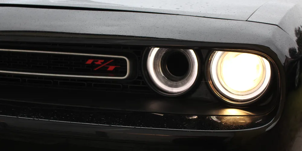 Sprawdzenie stanu technicznego auta przed zakupem: Dodge Challenger w warsztacie AS Flex - Auto Serwis Flex
